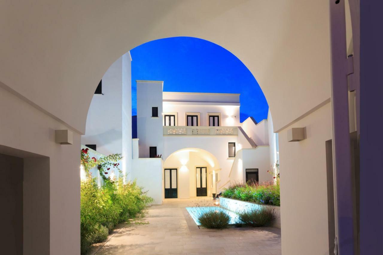 Palazzo Casto Relais Hotel Taviano  Exterior photo